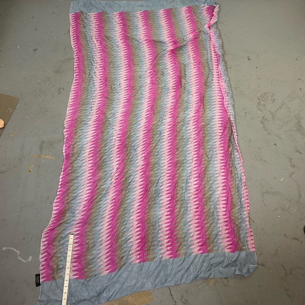 SilkLine 100% silk pink blue and tan geometric print long scarf wrap - Picture 6 of 7